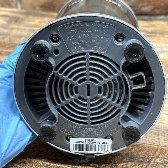 Bullet Nutribullet High Speed Blender NB-101B/  Household Use Only - Picture 3 of 5